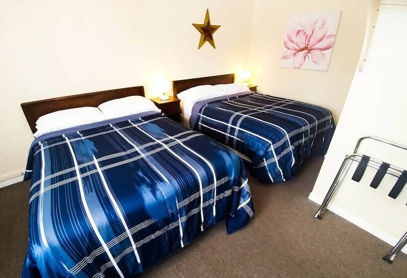 여관 The Shawville