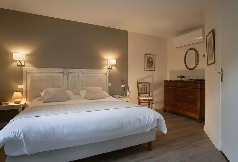 ホテル Château De Creissels