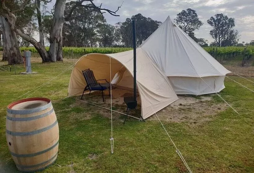 Hotelli Coonawarra Bush Holiday Park