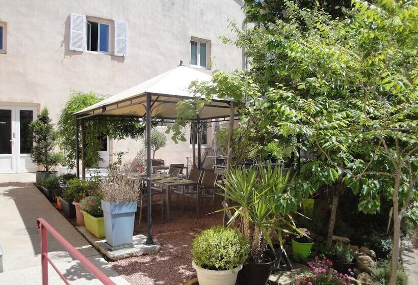 فندق Le Marronnier