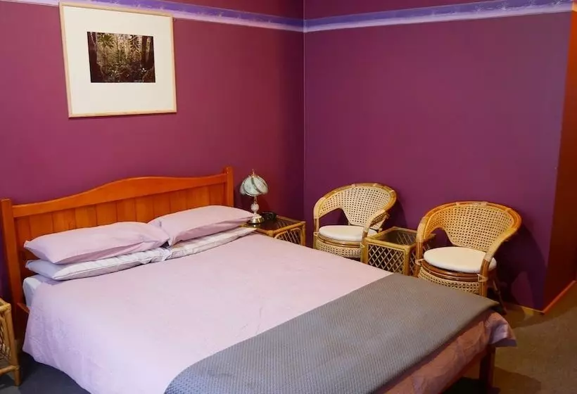 Hotelli Mount Black Lodge