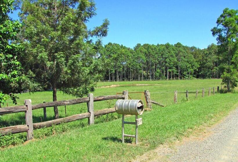 בית מלון כפרי Kings Creek Retreat