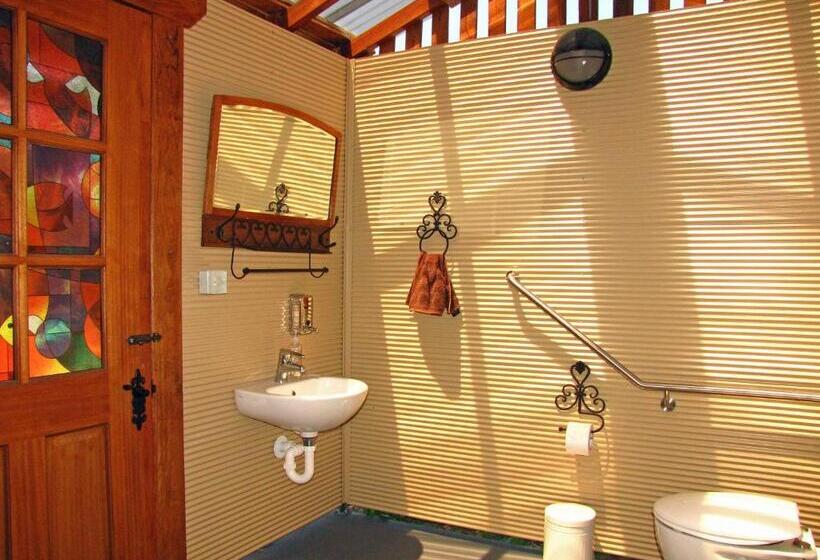 בית מלון כפרי Kings Creek Retreat