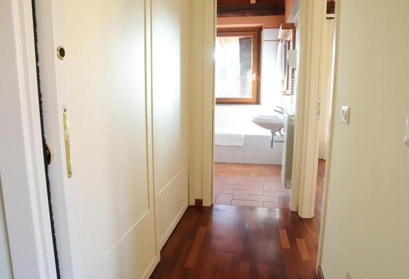 فندق ريفى Relais Cà Nova Guest House