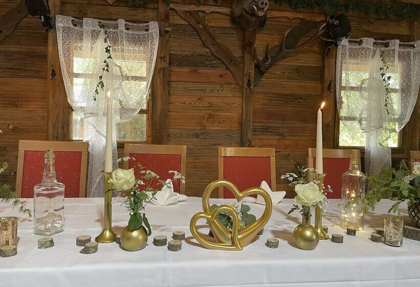 Отель Schloss Weißenburg