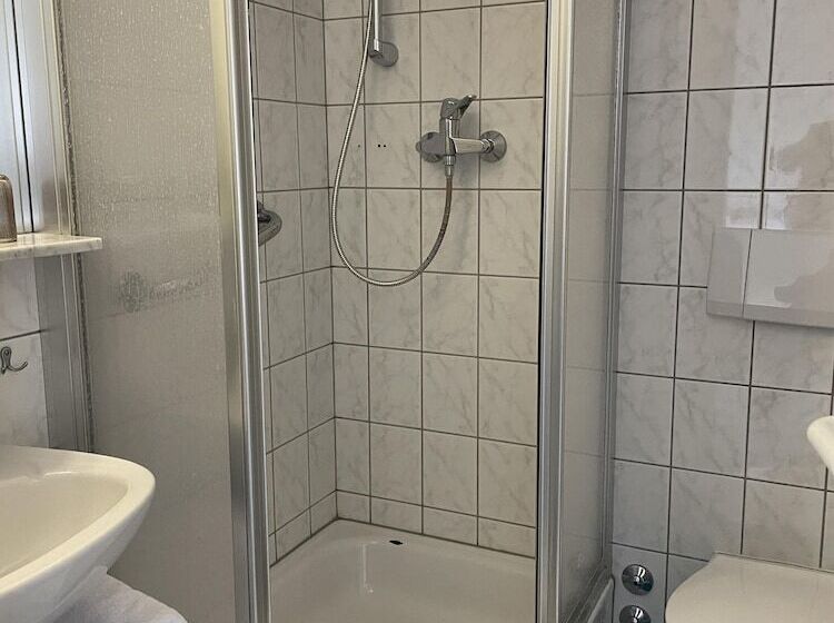 Отель Schloss Weißenburg