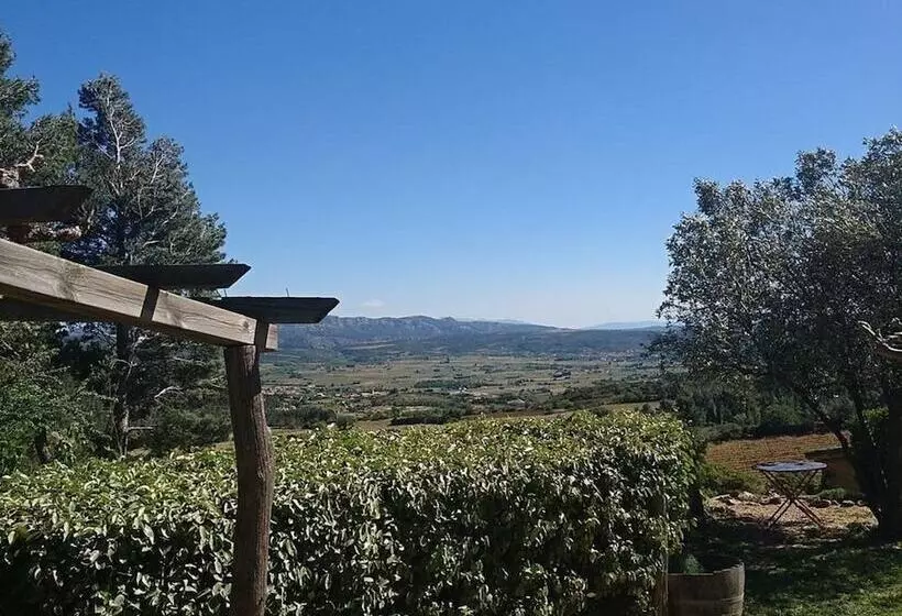 Hotelli Yourte Nature Saint Roch