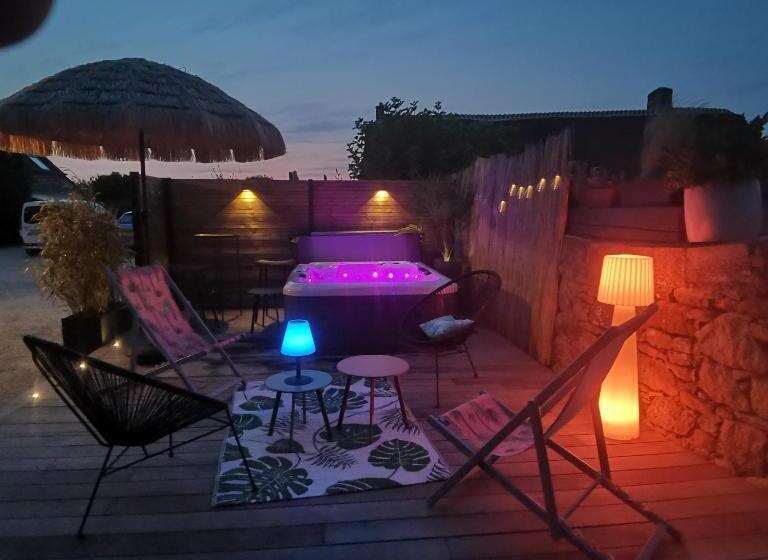 ペンション Aux Couleurs De La Baie