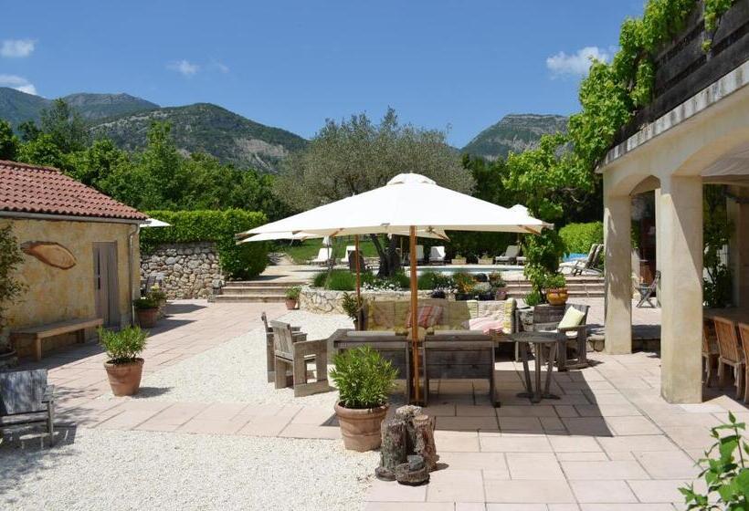 Pensionat Hameau D Hôtes La Roseraie Drôme