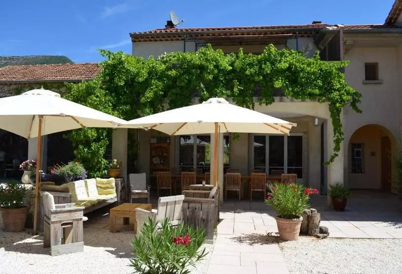 Majatalo Hameau D Hôtes La Roseraie Drôme