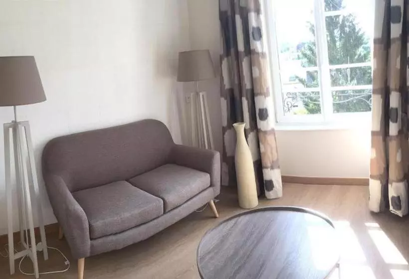 ペンション L'escale De Broglie