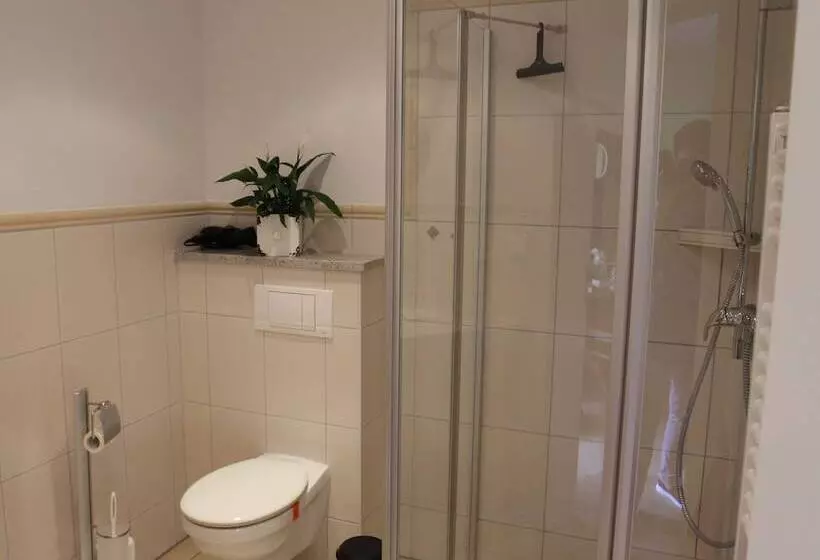 ペンション Steffi S Hafenstübchen