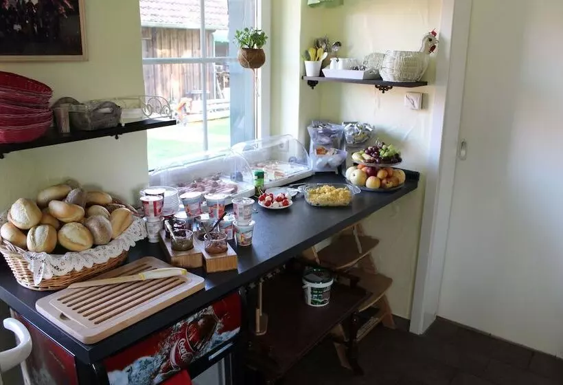 ペンション Steffi S Hafenstübchen