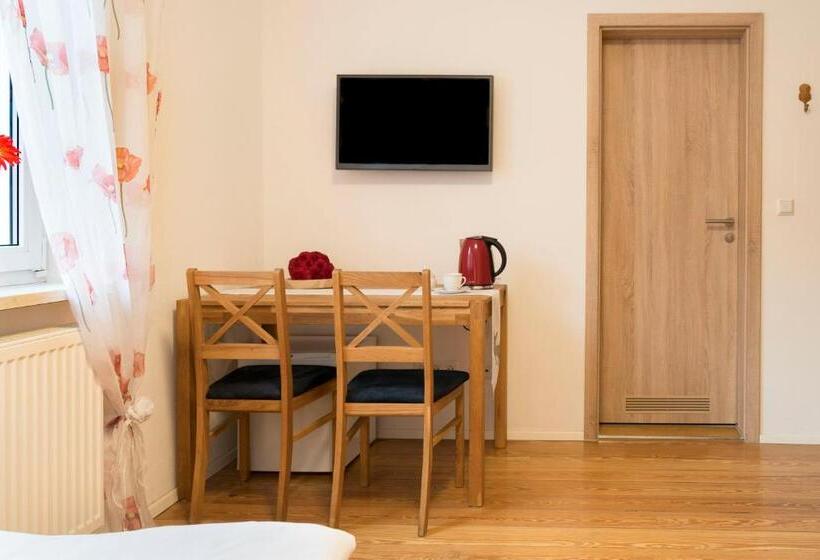 Pension Sleep In Brettach