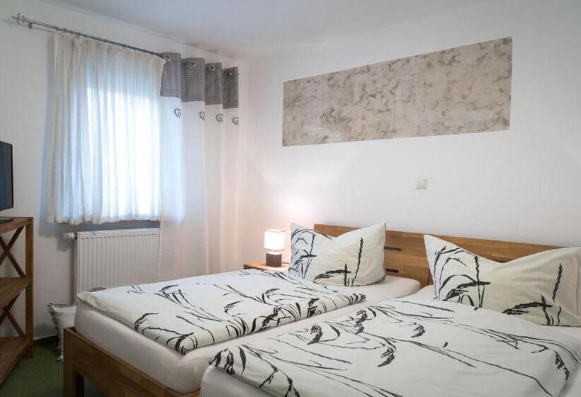 Pension Sleep In Brettach