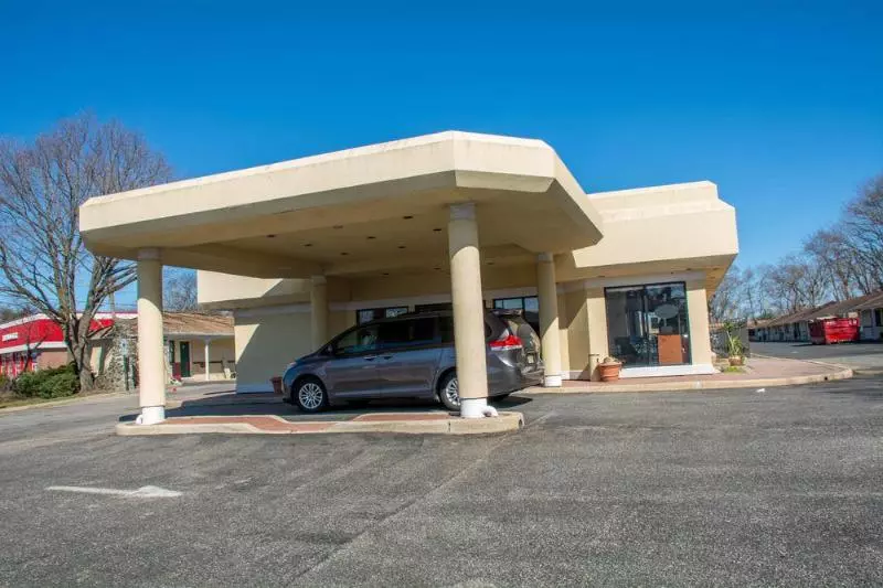 ホテル Atlantic Inn and Suites - Wall Township