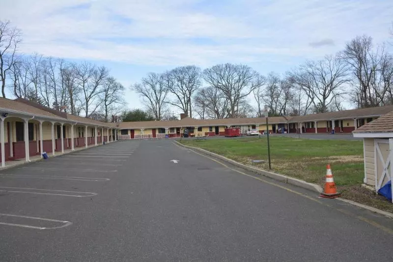 호텔 Atlantic Inn and Suites - Wall Township