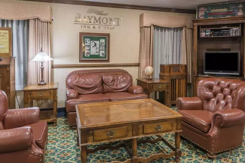 ホテル Manchester Inn & Suites