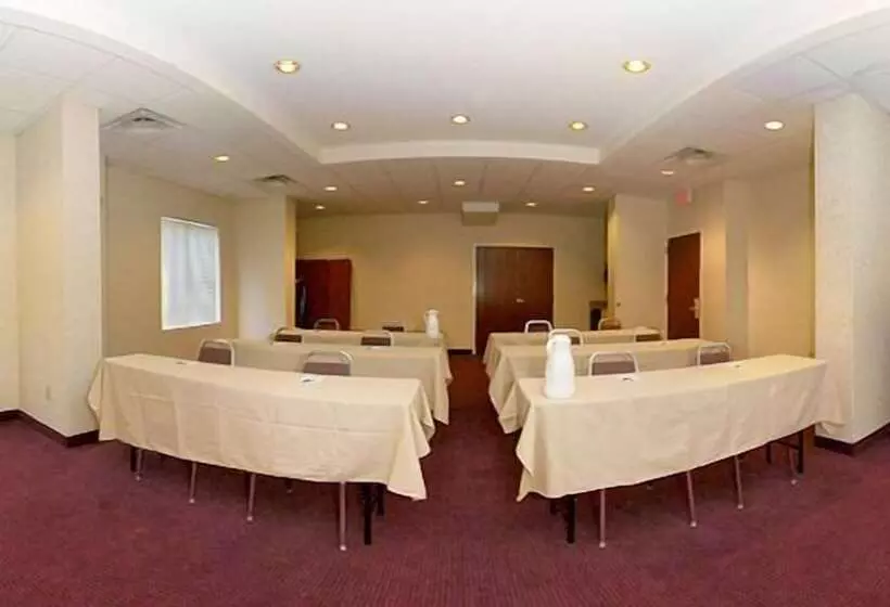 酒店 Baymont By Wyndham Mooresville