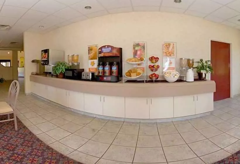 酒店 Baymont By Wyndham Mooresville