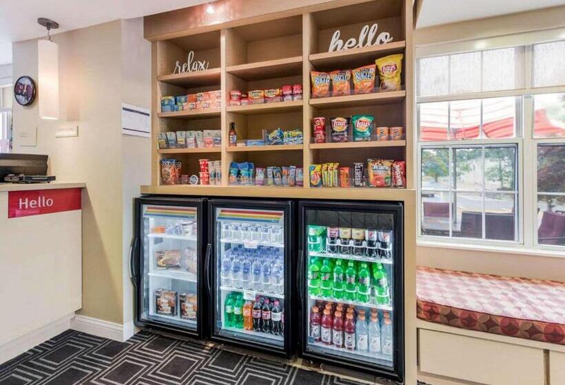 Отель Birch Hill Suites Extended Stay   Blue Ash