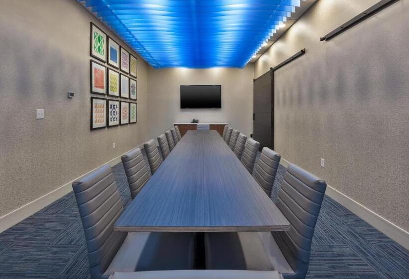 호텔 Holiday Inn Express & Suites Milan Sandusky Area, An Ihg