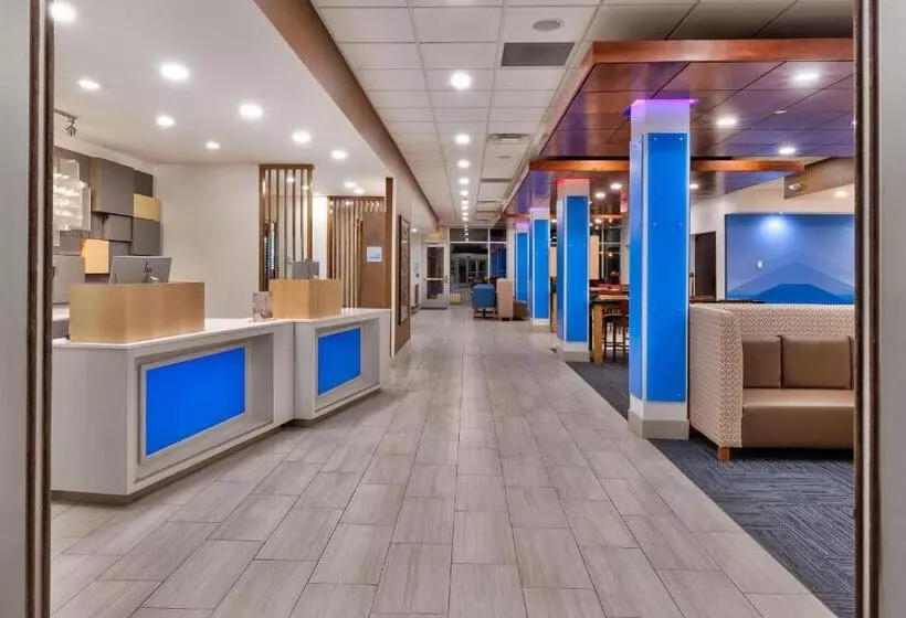 호텔 Holiday Inn Express & Suites Milan Sandusky Area, An Ihg