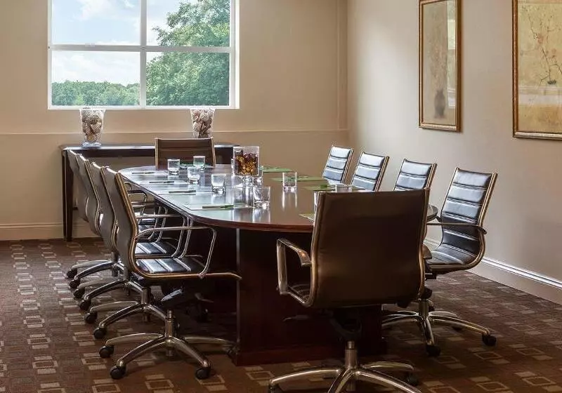 هتل Holiday Inn Hartford Downtown Area By Ihg