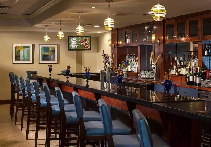 هتل Holiday Inn Hartford Downtown Area By Ihg