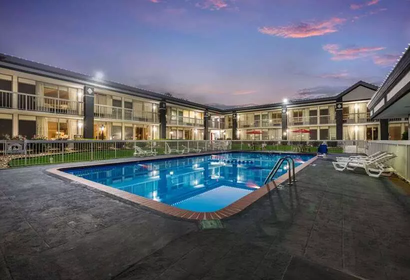 هتل Quality Inn Concord Kannapolis