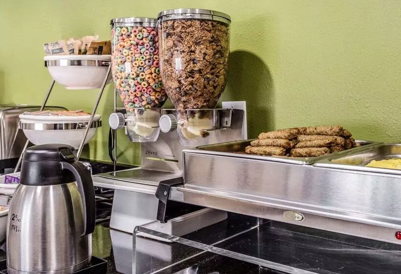 هتل Sleep Inn At Greenville Convention Cente