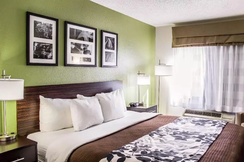 هتل Sleep Inn Fayetteville I95