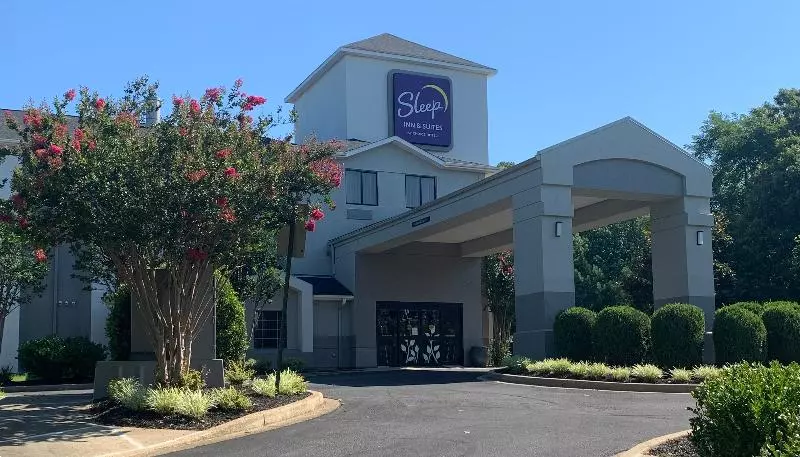 酒店 Sleep Inn & Suites