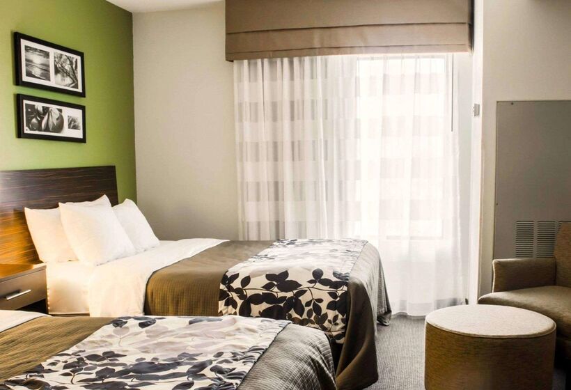 Отель Sleep Inn & Suites Virginia Horse Center