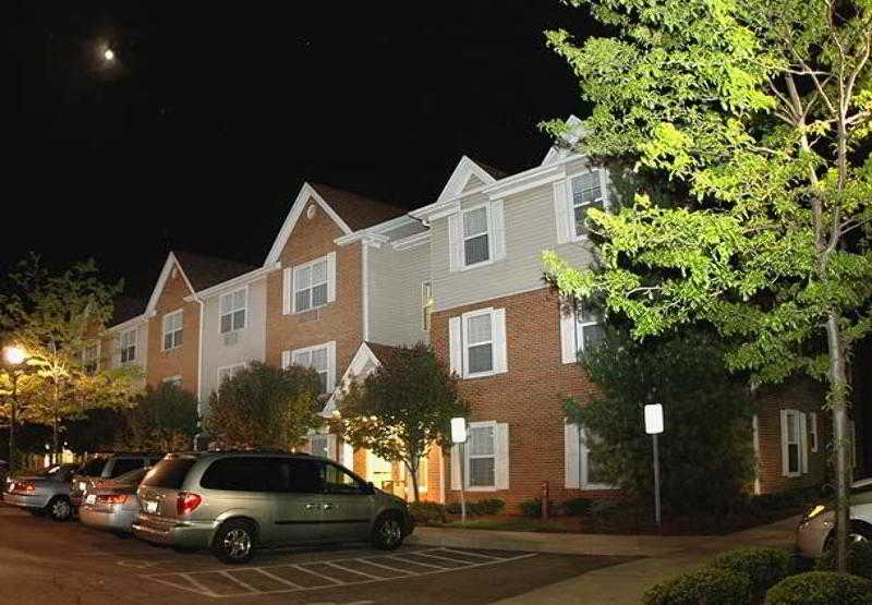فندق Towneplace Suites By Marriott East Lansing
