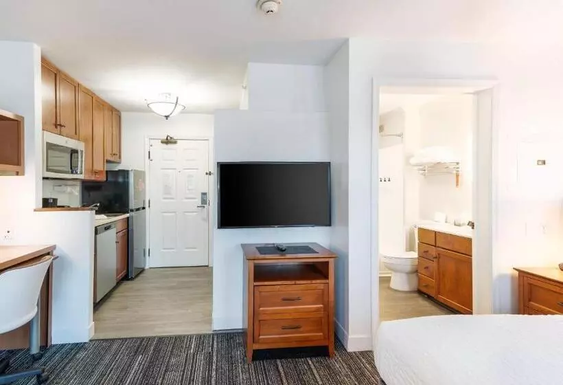 ホテル Towneplace Suites Fredericksburg