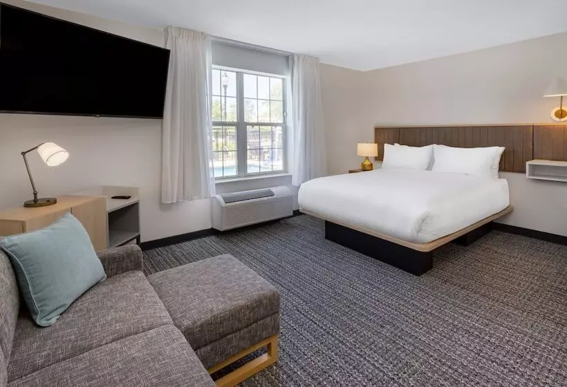 هتل Towneplace Suites New Orleans Metairie