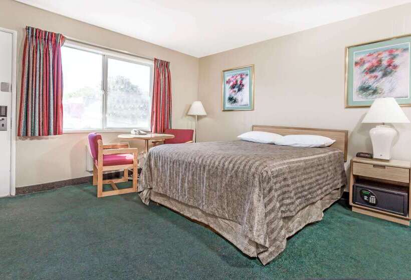 בית מלון כפרי Travelodge By Wyndham La Grande