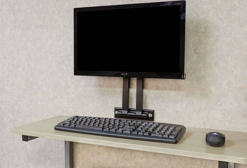 בית מלון כפרי Travelodge By Wyndham La Grande