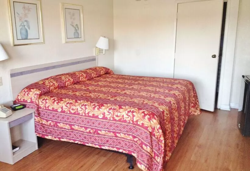 모텔 Americas Best Value Inn Tucker