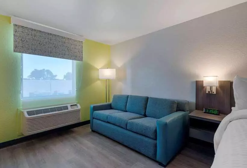 모텔 Clarion Pointe Mcdonough