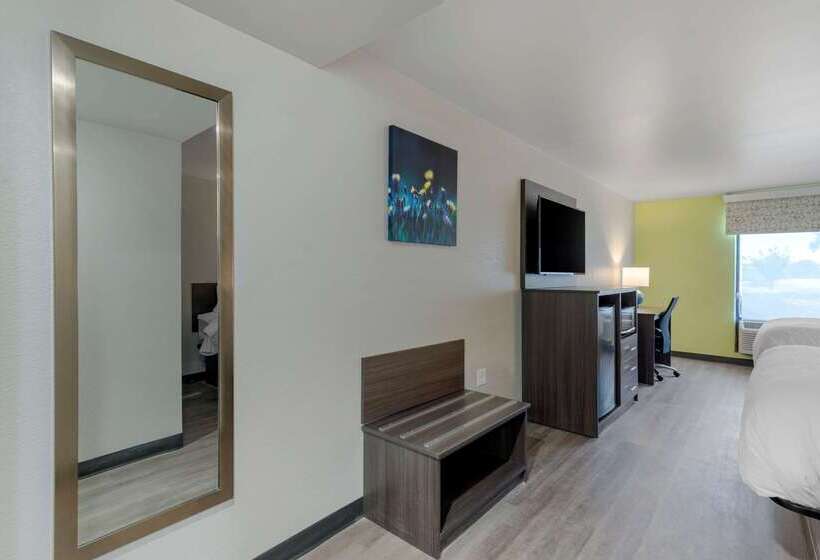 Мотель Clarion Pointe Mcdonough