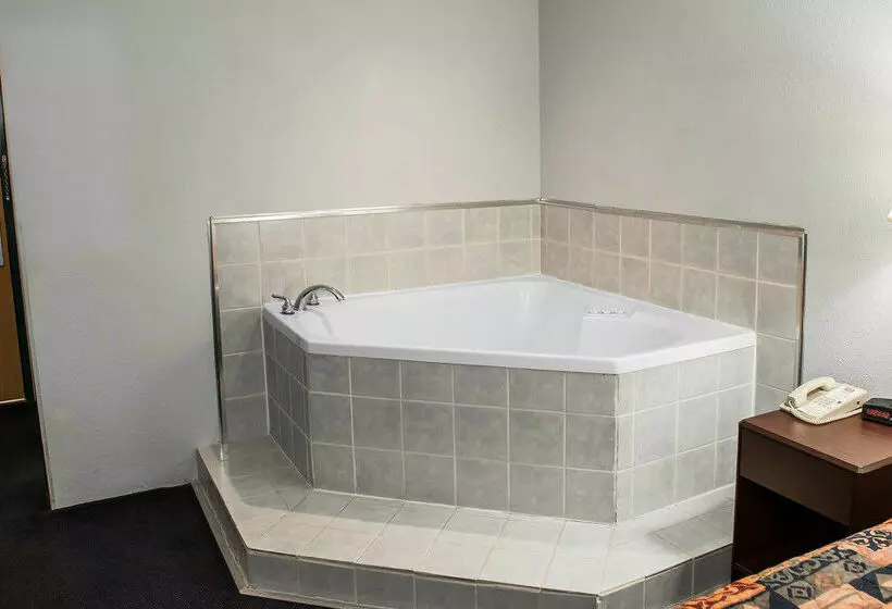 Мотель Econo Lodge West Lafayette