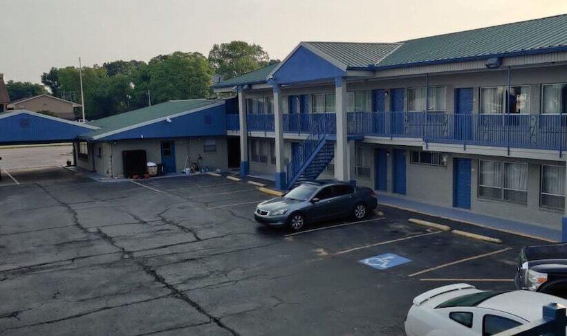 모텔 Fairbridge Inn Express Stuttgart