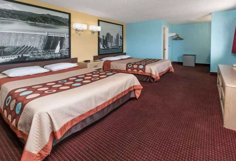 汽车旅馆  Super 8 By Wyndham Bishop