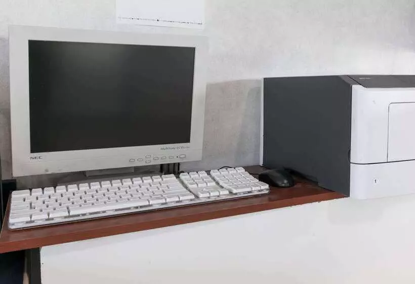 汽车旅馆  Super 8 By Wyndham Bishop