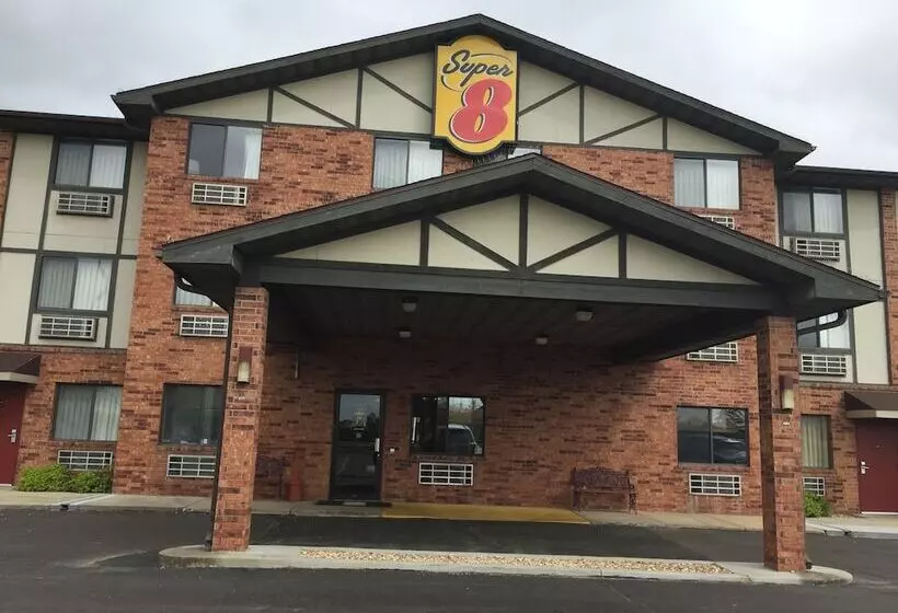 فندق على الطريق Super 8 By Wyndham Cuba