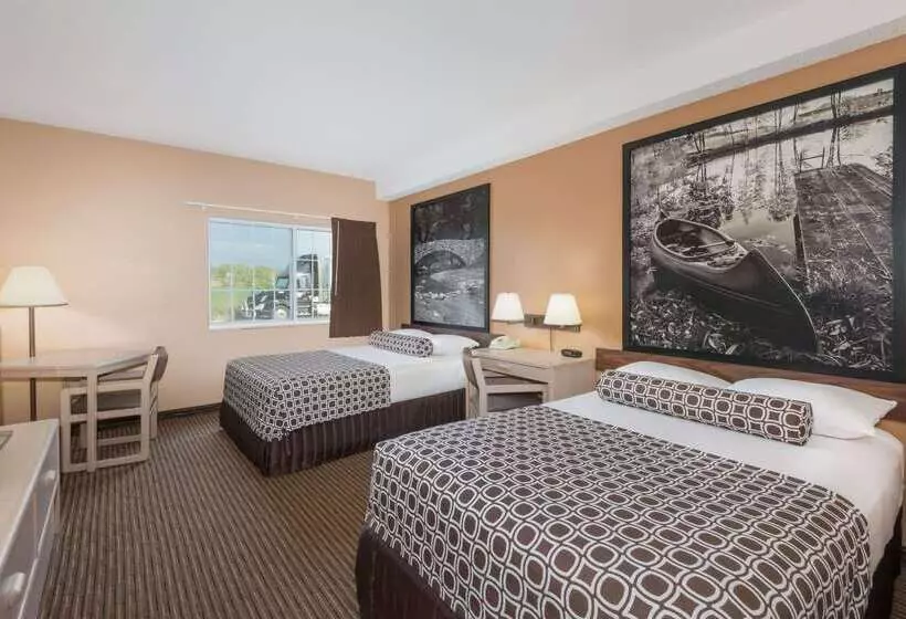 مُتل Super 8 By Wyndham Fort Dodge Ia