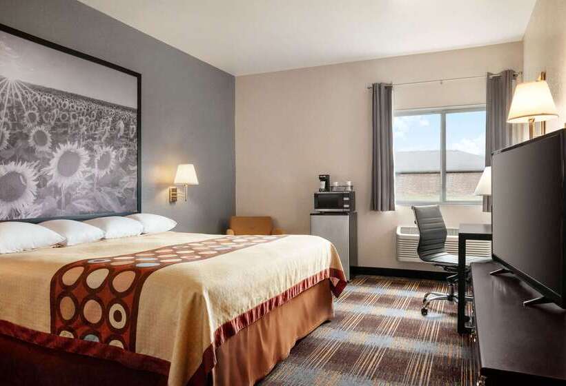 فندق على الطريق Super 8 By Wyndham Holton