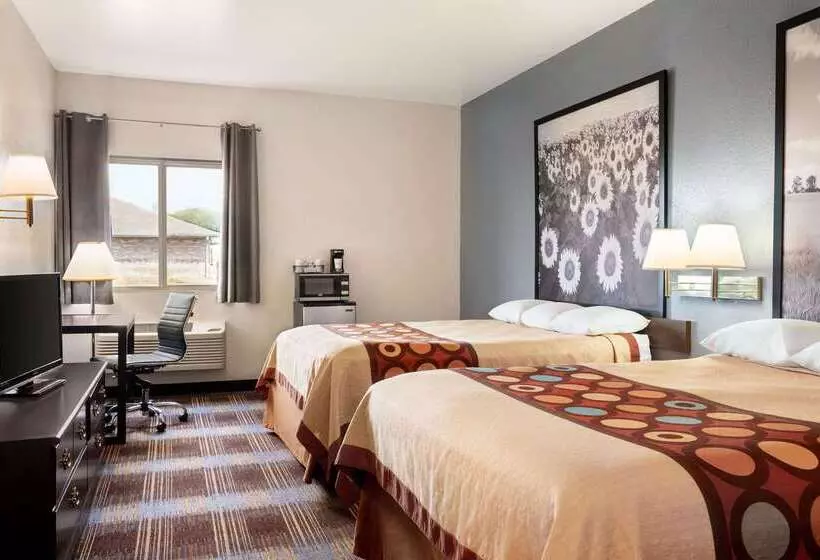 汽车旅馆  Super 8 By Wyndham Holton